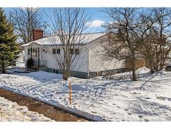 142 Crandall  Moncton, NB E1C 4E3