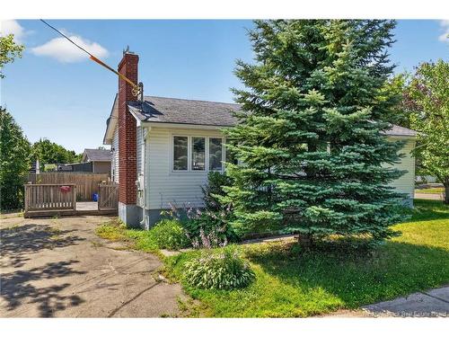 142 Crandall, Moncton, NB 