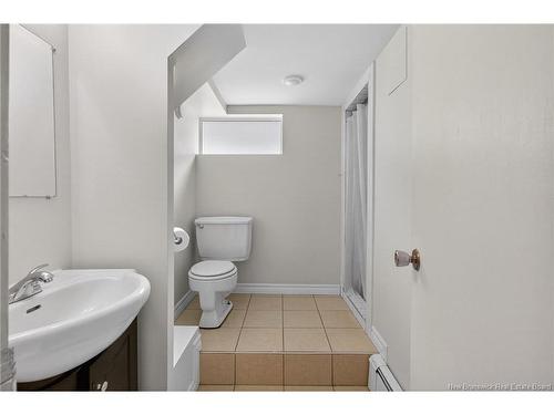 142 Crandall, Moncton, NB 