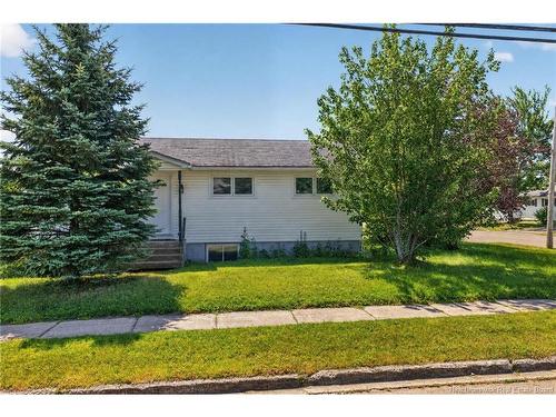 142 Crandall, Moncton, NB 