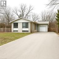 1175 PINEGROVE Road Oakville, ON L6L 2W3