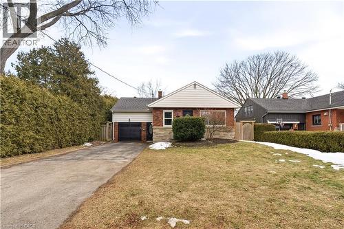 411 Pepper Drive, Burlington, ON - Outdoor