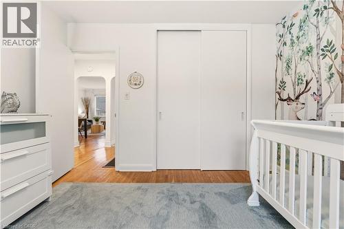 411 Pepper Drive, Burlington, ON - Indoor Photo Showing Other Room