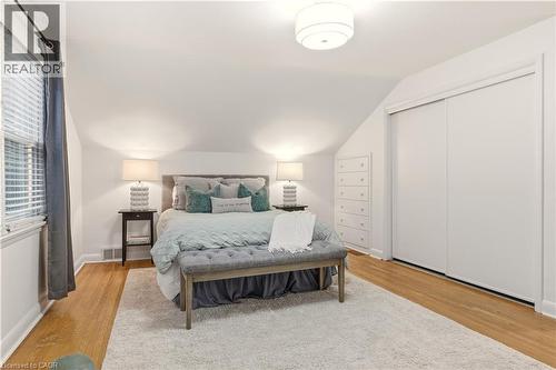 411 Pepper Drive, Burlington, ON - Indoor Photo Showing Bedroom