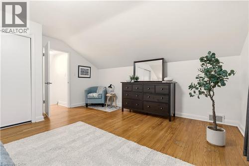 411 Pepper Drive, Burlington, ON - Indoor