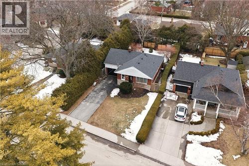 411 Pepper Drive, Burlington, ON - Outdoor
