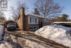 17 ROY STREET  Petawawa, ON K8H 3A5