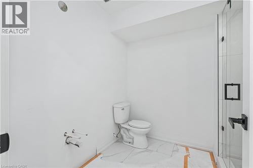 19 James Street, Georgetown, ON - Indoor Photo Showing Bathroom