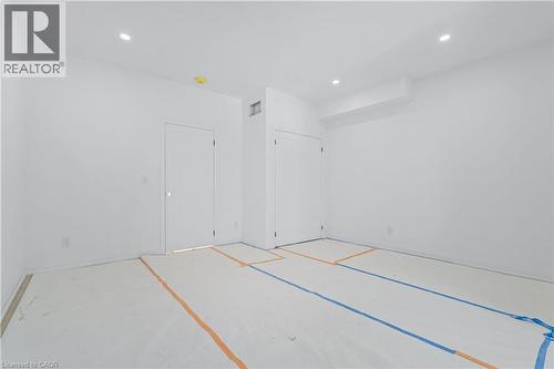 19 James Street, Georgetown, ON - Indoor Photo Showing Other Room
