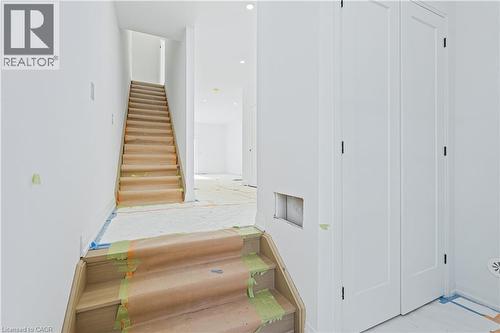 19 James Street, Georgetown, ON - Indoor Photo Showing Other Room