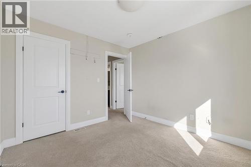 47 Pondcliffe Drive, Kitchener, ON - Indoor Photo Showing Other Room