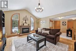 7809 SPEEDVALE AVENUE E  Guelph/Eramosa, ON N1H 6J1