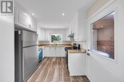 7300 Reesor Road, Markham, ON - Indoor Photo Showing Kitchen With Double Sink