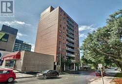 301 - 154 NELSON STREET  Ottawa, ON K1N 7R5