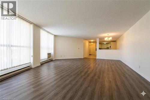 24 Marilyn Drive Unit# 101, Guelph, ON - Indoor