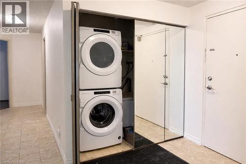24 Marilyn Drive Unit# 101, Guelph, ON - Indoor Photo Showing Laundry Room