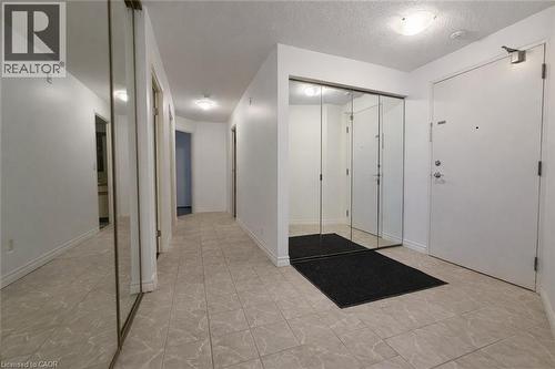 24 Marilyn Drive Unit# 101, Guelph, ON - Indoor Photo Showing Other Room