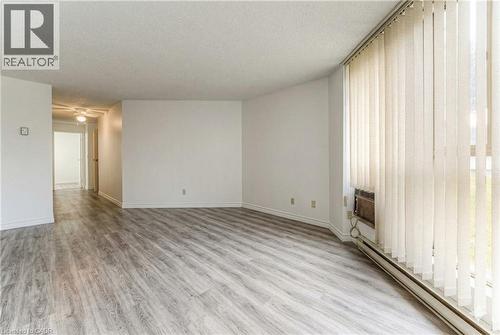 24 Marilyn Drive Unit# 101, Guelph, ON - Indoor Photo Showing Other Room