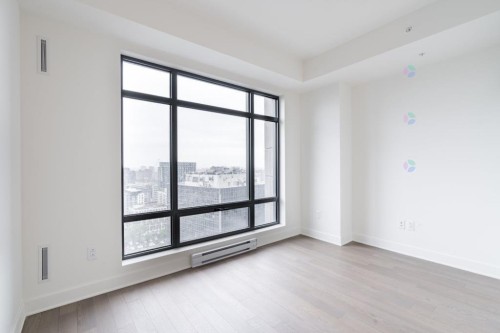 Living Room - 2409-628 Rue St-Jacques, Montréal (Ville-Marie), QC - Indoor Photo Showing Other Room