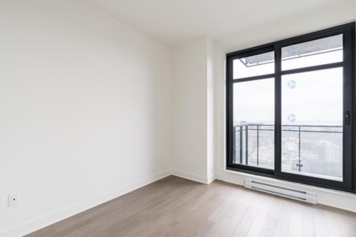 Bedroom - 2409-628 Rue St-Jacques, Montréal (Ville-Marie), QC - Indoor Photo Showing Other Room