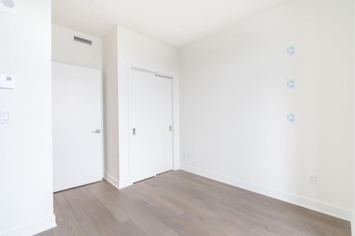 Bedroom - 2409-628 Rue St-Jacques, Montréal (Ville-Marie), QC - Indoor Photo Showing Other Room