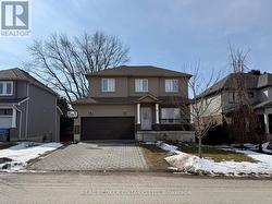 8 ALEXANDER CIRCLE Strathroy-Caradoc (Se), ON N7G 0B4