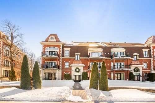 Façade - 202-1592 Av. Bourgogne, Chambly, QC - Outdoor With Facade