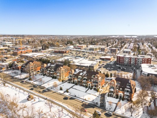 Extérieur - 202-1592 Av. Bourgogne, Chambly, QC - Outdoor With View