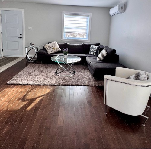 Salon - 28 Rue Willow, Lac-Brome, QC - Indoor Photo Showing Living Room