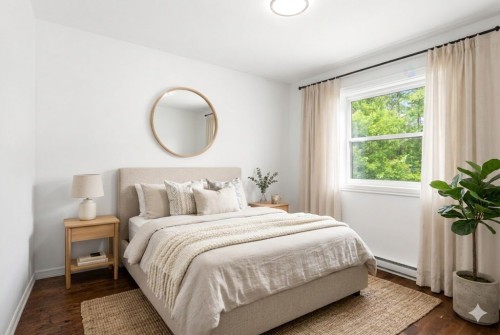Chambre à coucher - 28 Rue Willow, Lac-Brome, QC - Indoor Photo Showing Bedroom