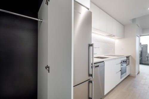 Kitchen - 4911-1210 Rue Jeanne-Mance, Montréal (Ville-Marie), QC - Indoor Photo Showing Kitchen