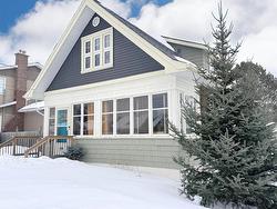 89 Elm Street  Thunder Bay, ON P7A 3N1