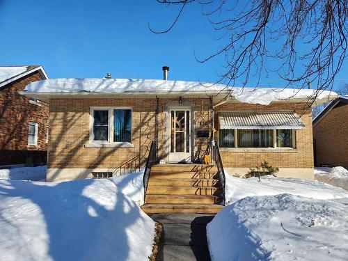 536 Hyde Park Avenue  Thunder Bay, ON P7E 1X9