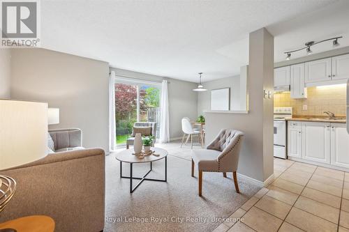 2 - 66 Rodgers Road, Guelph (Kortright West), ON - Indoor