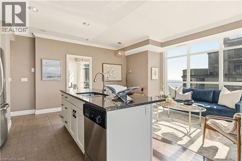 360 Pearl Street Unit# 804, Burlington, ON - Indoor Photo Showing Kitchen With Upgraded Kitchen