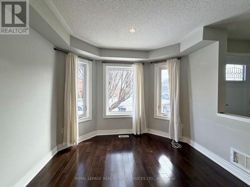 2400 Bankside Drive, Mississauga, ON - Indoor Photo Showing Other Room