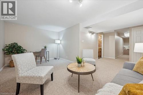 Living area featuring carpet floors - 66 Rodgers Road Unit# 2, Guelph, ON - Indoor Photo Showing Living Room
