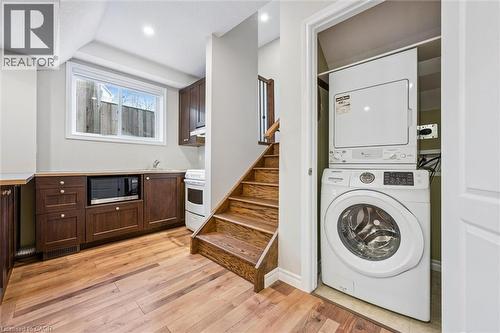 162 Esson Street, Waterloo, ON - Indoor Photo Showing Laundry Room