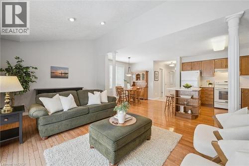 656 Inglis Falls Place, Waterloo, ON - Indoor Photo Showing Living Room