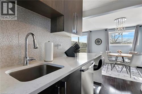 6 Walton Avenue Unit# 310, Kitchener, ON - Indoor Photo Showing Kitchen