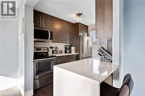 6 Walton Avenue Unit# 310, Kitchener, ON - Indoor Photo Showing Kitchen With Upgraded Kitchen