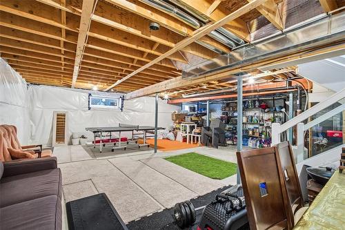 119 Berry Hill Road, Winnipeg, MB - Indoor Photo Showing Basement