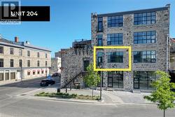 15 MAIN Street Unit# 204  Cambridge, ON N1R 7G9