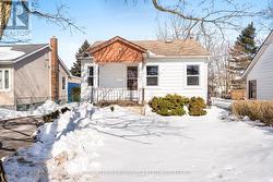 7 DUNKIRK AVENUE  Kingston (East Of Sir John A. Blvd), ON K7K 2H3