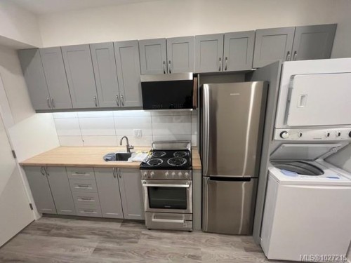 903 Greystone Pl, Langford, BC 