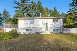 5640 Arnhem Terr  Nanaimo, BC V9T 2M3
