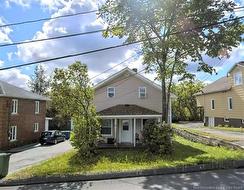 16 Rue Bellevue ST  Edmundston, NB E3V 2C7
