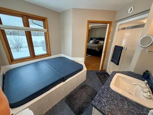 92 Edgewater Drive, Dryden, ON - Indoor