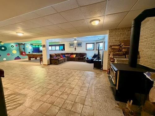 92 Edgewater Drive, Dryden, ON - Indoor Photo Showing Other Room