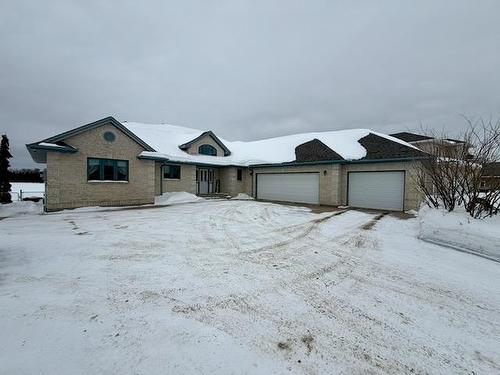 92 Edgewater Drive, Dryden, ON - Outdoor